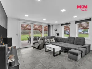 Prodej rodinného domu, Podhradí - Čejkovice, 225 m2