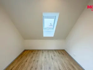 Pronájem bytu 3+kk, Nový Bor, Sklářská, 85 m2
