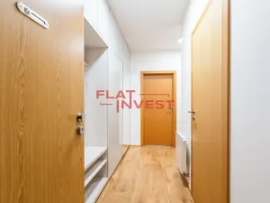 Prodej bytu 2+kk, Praha - Břevnov, Ve Střešovičkách, 57 m2
