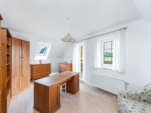 Prodej rodinného domu, Hradištko, V Klících, 240 m2
