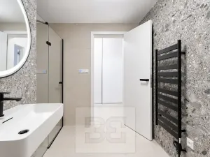 Prodej bytu 1+kk, Praha - Košíře, Starokošířská, 42 m2