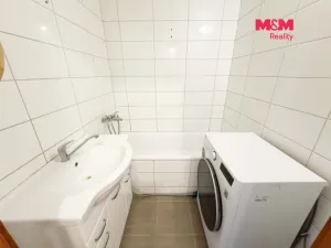 Prodej bytu 3+1, Orlová - Lutyně, Masarykova třída, 78 m2