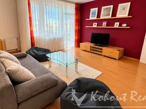 Pronájem bytu 2+kk, Praha - Hlubočepy, Trnkovo náměstí, 85 m2