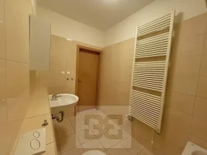 Pronájem bytu 2+kk, Praha - Holešovice, Varhulíkové, 63 m2