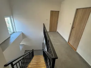 Pronájem bytu 3+kk, Praha, Únorová, 73 m2