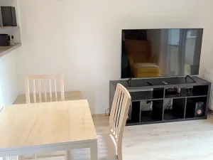 Pronájem bytu 2+kk, Praha - Suchdol, Suchdolské náměstí, 48 m2