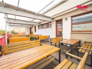 Pronájem restaurace, Most, Obránců míru, 400 m2