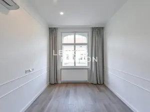 Pronájem bytu 2+kk, Praha - Vinohrady, náměstí Jiřího z Poděbrad, 56 m2