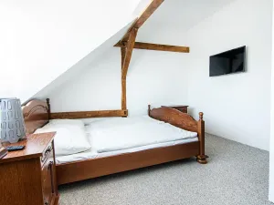 Prodej ubytování, Břežany I, 400 m2