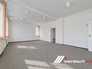 Pronájem vily, Zlín, Vršava I, 477 m2