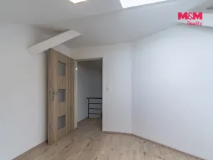 Pronájem bytu 4+1, Cheb, Svobody, 128 m2