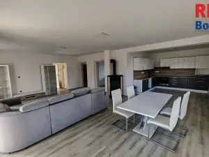 Prodej rodinného domu, Mnichovo Hradiště, Okružní, 170 m2