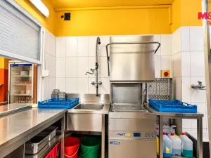 Pronájem restaurace, Praha - Krč, Pacovská, 324 m2