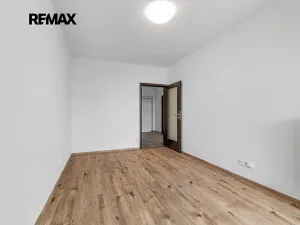 Pronájem bytu 2+kk, Plzeň, K Lutové, 55 m2
