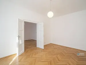 Pronájem bytu 3+1, Praha - Žižkov, Štítného, 99 m2