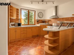 Prodej rodinného domu, Rybitví, Jiráskova, 155 m2