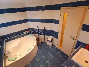 Prodej bytu 5+kk, Tišice, Hasičská, 120 m2