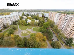 Prodej bytu 1+kk, Praha - Háje, Hlavatého, 27 m2