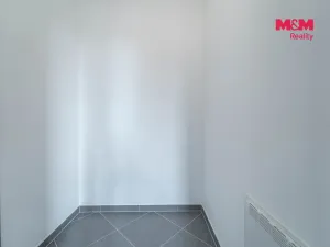 Prodej bytu 4+kk, Praha - Dolní Měcholupy, Honzíkova, 97 m2