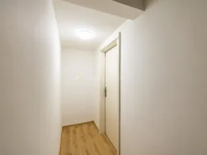 Prodej bytu 2+kk, Praha - Lhotka, K Novému dvoru, 64 m2