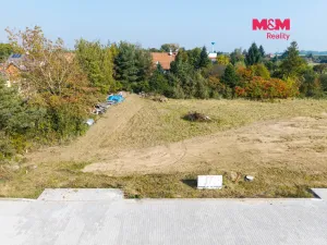 Prodej pozemku pro bydlení, Dobřenice, 823 m2