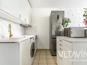 Prodej bytu 2+kk, Praha - Braník, Roškotova, 47 m2