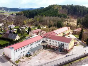 Pronájem skladu, Trutnov, Tovární, 637 m2