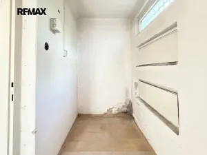 Pronájem skladu, Praha - Strašnice, Štěchovická, 15 m2
