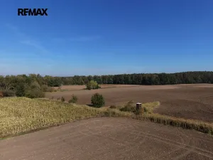 Prodej komerčního pozemku, Rokytno, 99492 m2