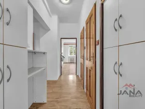 Prodej bytu 2+1, Hradec Králové, Chelčického, 57 m2