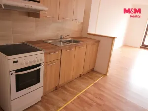 Pronájem bytu 1+1, Jaroměř, nám. Československé armády, 50 m2