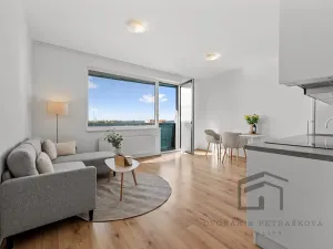 Prodej bytu 1+kk, Praha - Černý Most, Cukrova, 30 m2