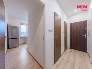 Prodej bytu 2+1, Sokolov, Heyrovského, 53 m2