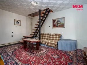 Prodej rodinného domu, Činěves, 275 m2