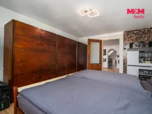 Prodej rodinného domu, Činěves, 275 m2