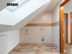 Pronájem rodinného domu, Horní Lukavice, 173 m2