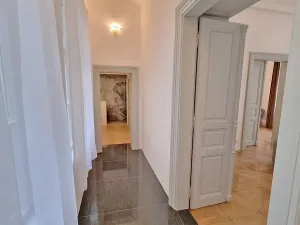 Prodej bytu 3+1, Praha - Nové Město, Jungmannovo náměstí, 129 m2