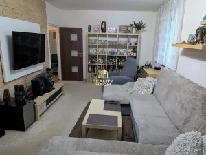 Prodej bytu 2+1, Chomutov, Čelakovského, 68 m2