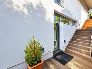 Pronájem atypického bytu, Český Krumlov, Rožmberská, 150 m2