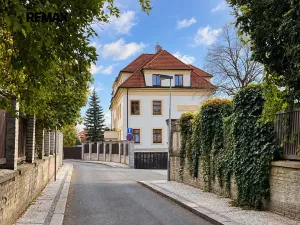 Pronájem bytu 2+kk, Praha - Vinohrady, Hradešínská, 65 m2