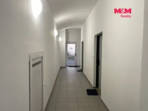 Prodej bytu 2+kk, Chýnice, Karlštejnská, 42 m2