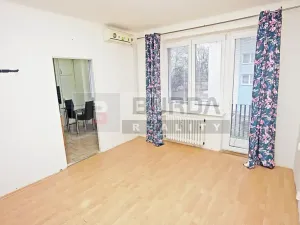 Prodej bytu 2+1, Neratovice, 66 m2