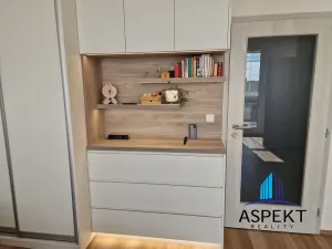 Prodej bytu 4+1, Praha - Troja, Mazurská, 84 m2