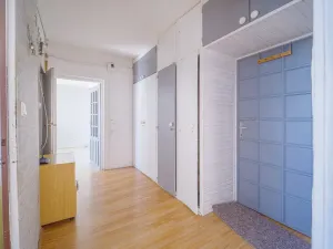 Prodej bytu 2+1, Jičín, Lidické náměstí, 54 m2