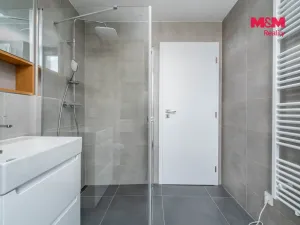 Prodej bytu 2+kk, Hradec Králové - Pražské Předměstí, Gočárova třída, 48 m2
