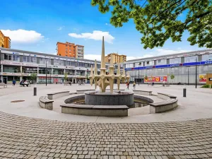 Pronájem obchodního prostoru, Praha - Hloubětín, Poděbradská, 49 m2