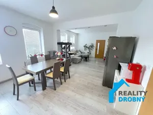Pronájem bytu 3+kk, Děčín, Vilsnická, 100 m2