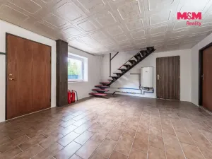 Pronájem rodinného domu, Šestajovice, Ve Skalkách, 125 m2