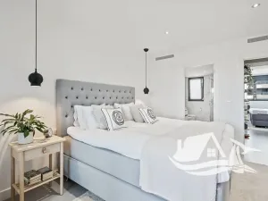 Prodej bytu 4+kk, Estepona, Španělsko, 106 m2