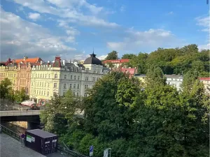 Pronájem bytu 2+1, Karlovy Vary, Zahradní, 52 m2